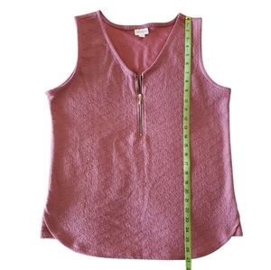 LuLaRoe | Women's Rachael V-neck tank top Size S Mauve